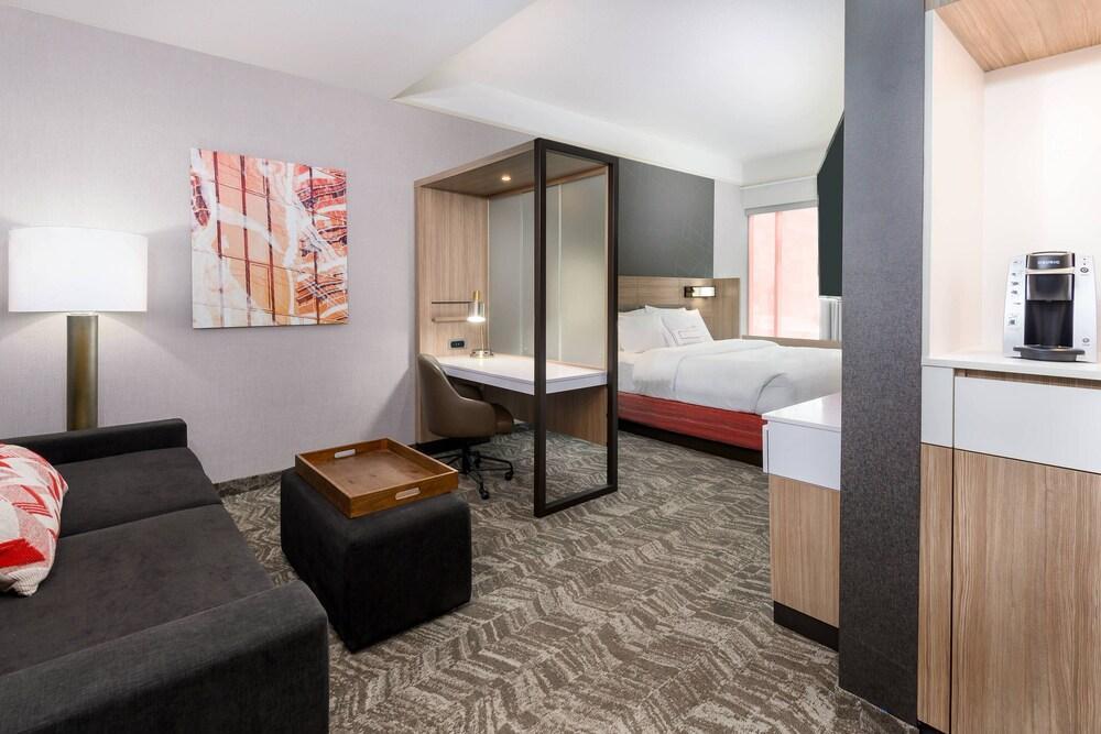 Hotel Springhill 3*